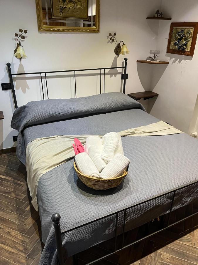 Villa Fiore - Piscina E Idromassaggio Itri Eksteriør billede